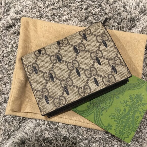 Gucci Card Case Wallet with Strawberry Canvas - Picture 3 of 9